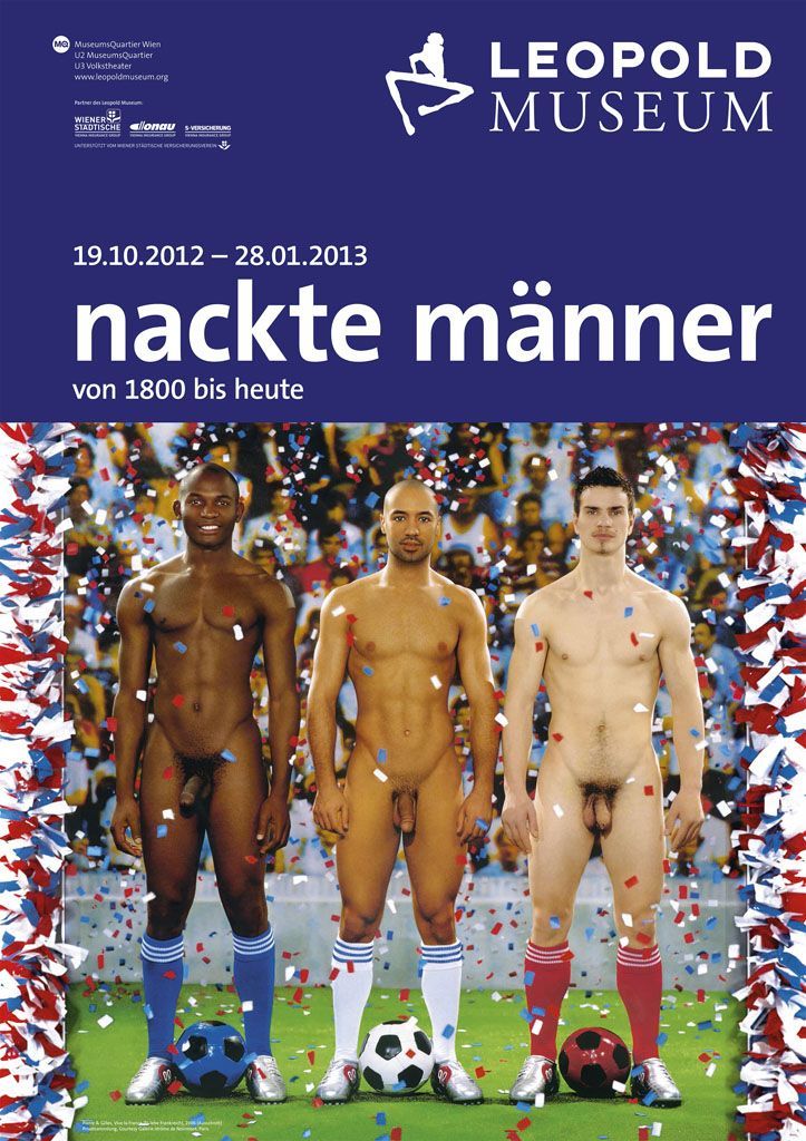 O vídeňskou výstavu nahých mužů je nebývalý zájem