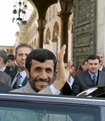 Ahmadínežád 3