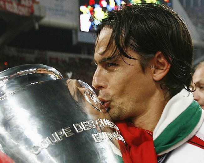 Inzaghi s trofejí pro vítěze Ligy mistrů