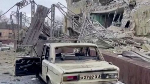 Následky ruského útoku ve městě Izjum.