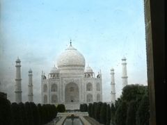 V cíli své cesty si Čechoslováci mohli prohlédnout ikonický Tádž Mahal. tehdy ještě ne v obležení davů turistů.