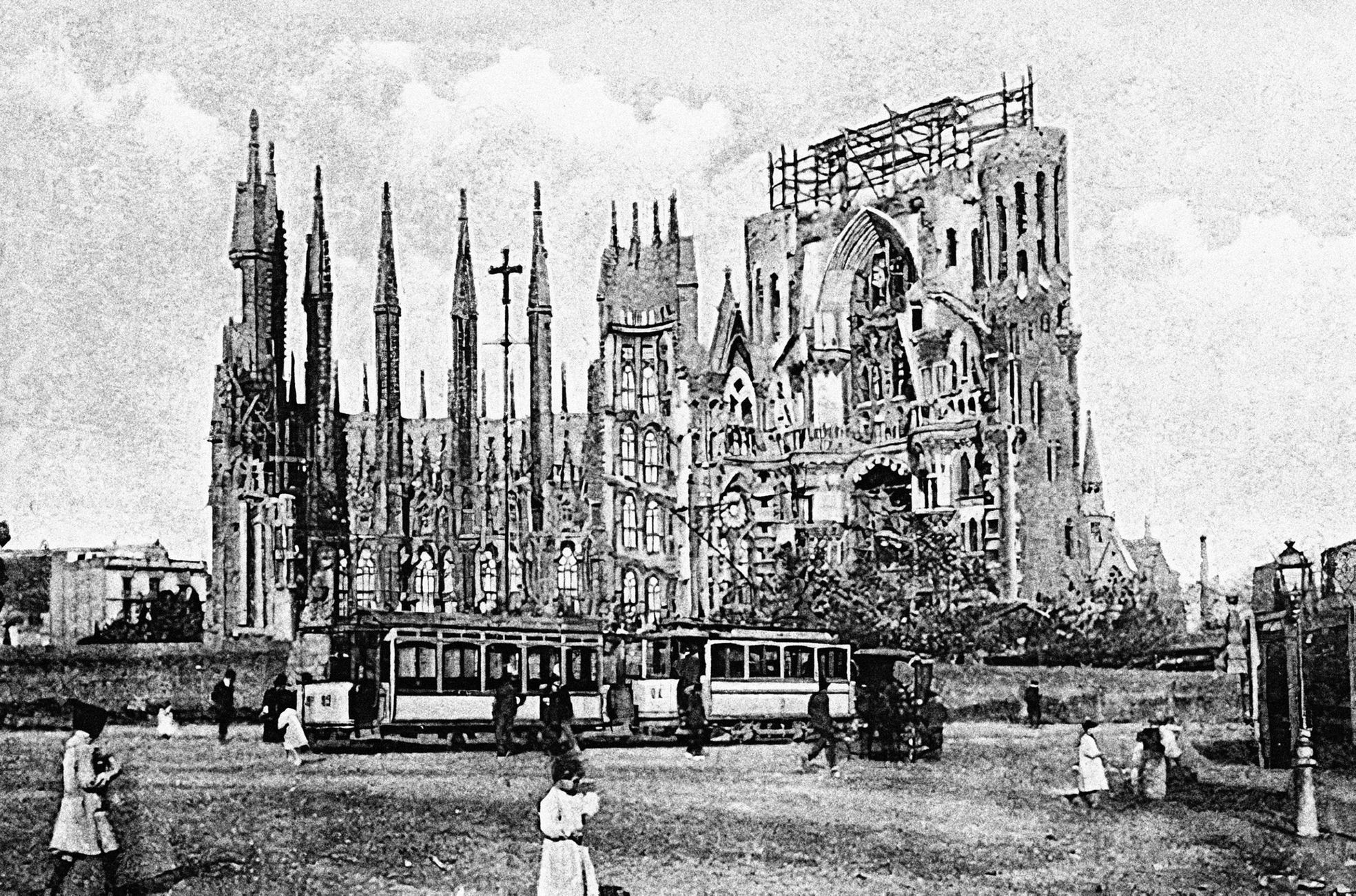 Fotogalerie / Sagrada Familia / Uplynulo 140 let položení základního kamene barcelonského chrámu Sagrada Familia