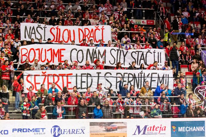 Třinec - Pardubice, 7. čtvrtfinále play-off 2018