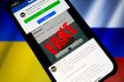 Jsme v ruské informační válce, říká polovina Čechů. Vypnutí webů schvaluje 41 procent