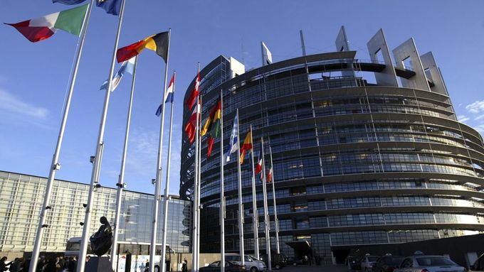 Sídlo evropského parlamentu ve Štrasburku  má hodnotu 656 milionů eur.