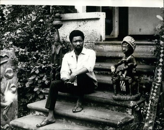 Wole Soyinka poté, co byl v říjnu 1969 po dvou letech propuštěn z vězení.