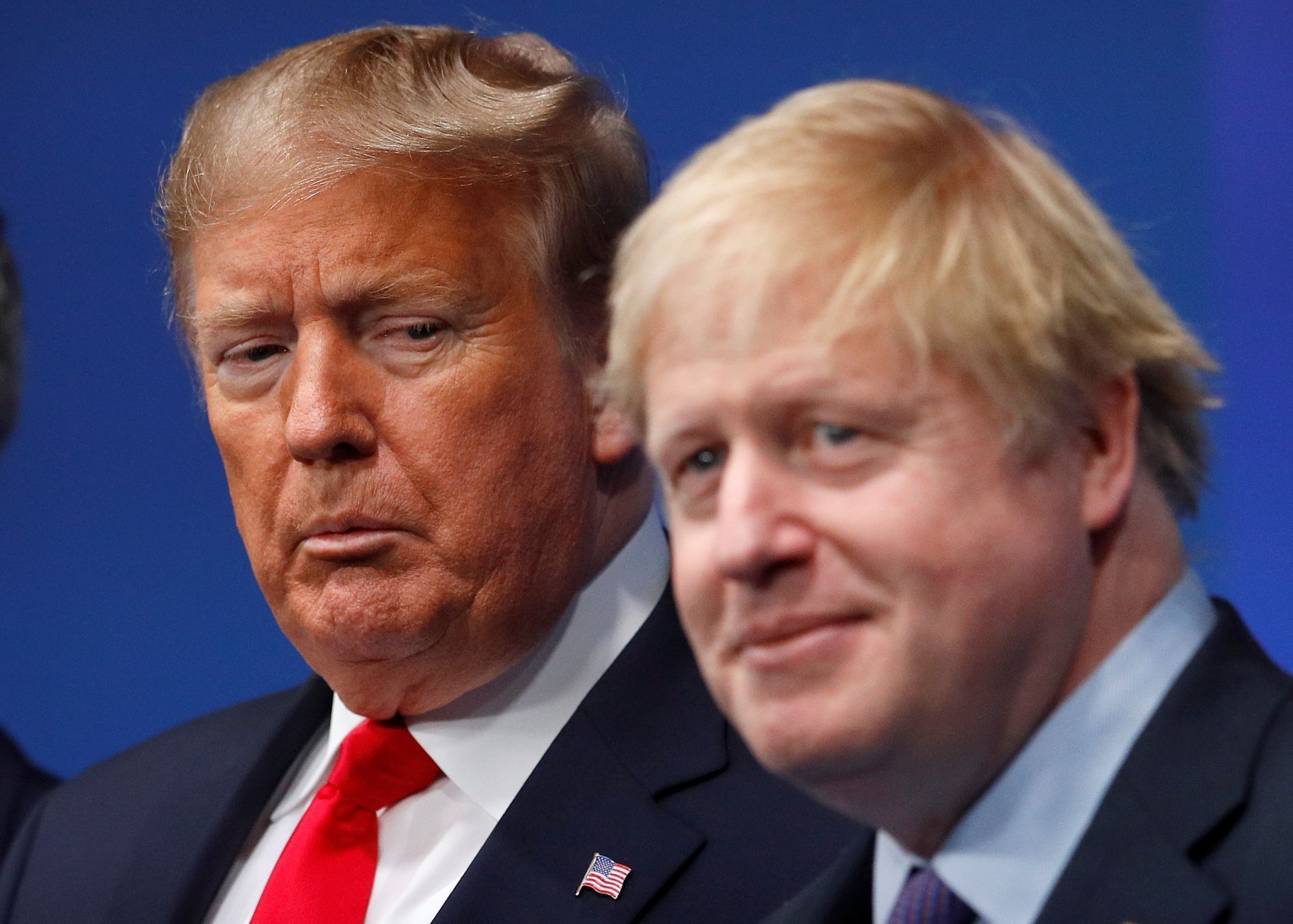 Trump a Johnson na NATO 2019