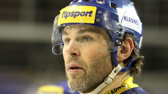 Jaromíra Jágra čeká v Dallasu nová štace. Ale není sám, kam se přesunuli Češi v NHL a kdo ve svém týmu zůstal, to vše zjistíte v galerii.