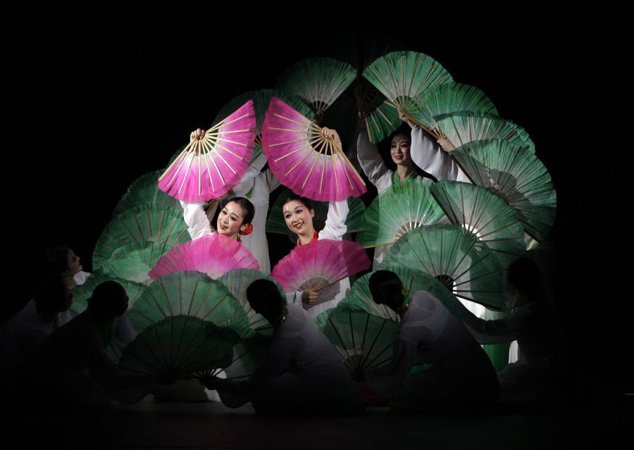 Tanečníci - Severní Korea