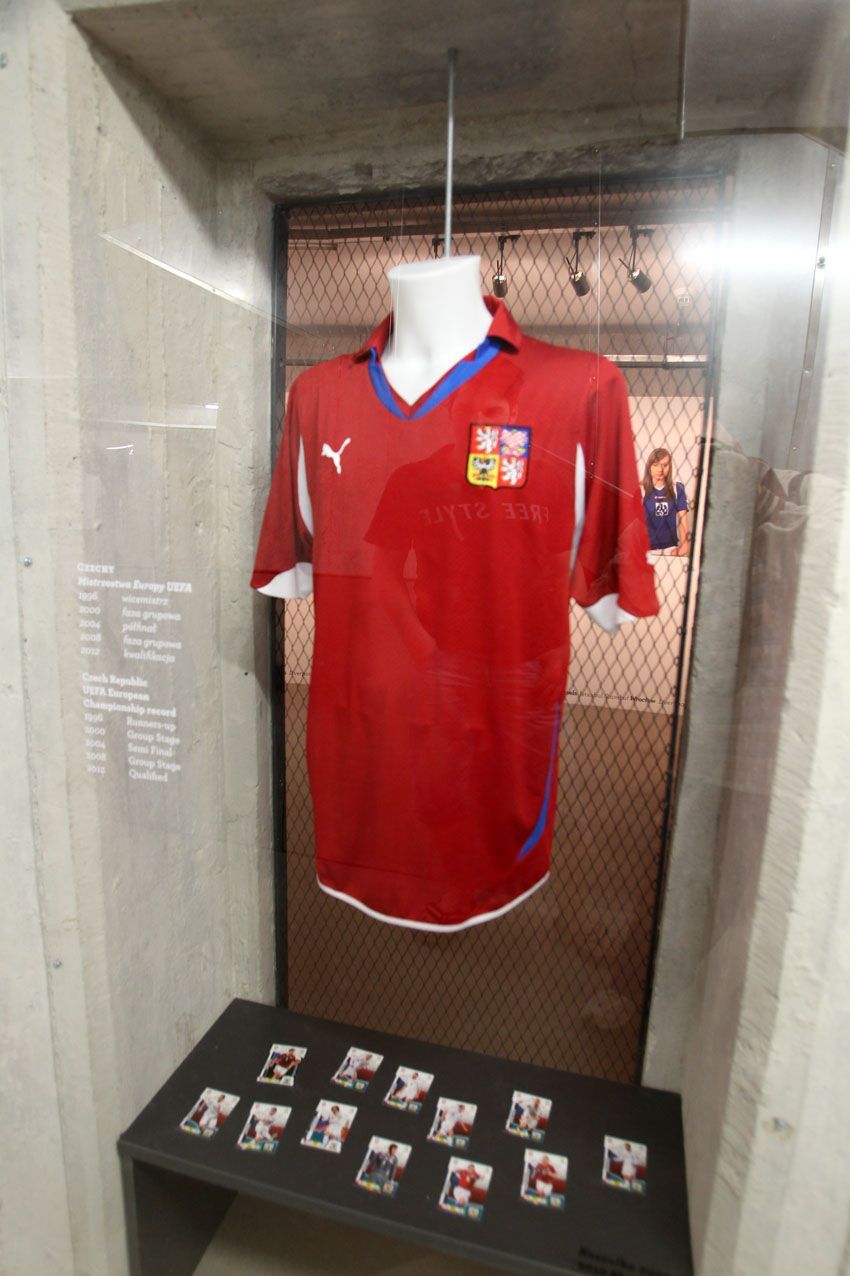 Český dres na výstavě Euro 2012 v Muzeu moderního umění ve Vratislavi