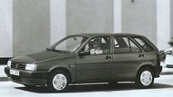 Dokonce 75 700 bonů, tedy klidně podle neoficiálních přepočtů až skoro 380 tisíc korun, stál Fiat Tipo, skrz naskrz moderní rodinný hatchback se zážehovou čtrnáctistovkou a pěticí dveří.