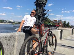 Luděk Zelenka při své cyklistické projížďce po Moskvě
