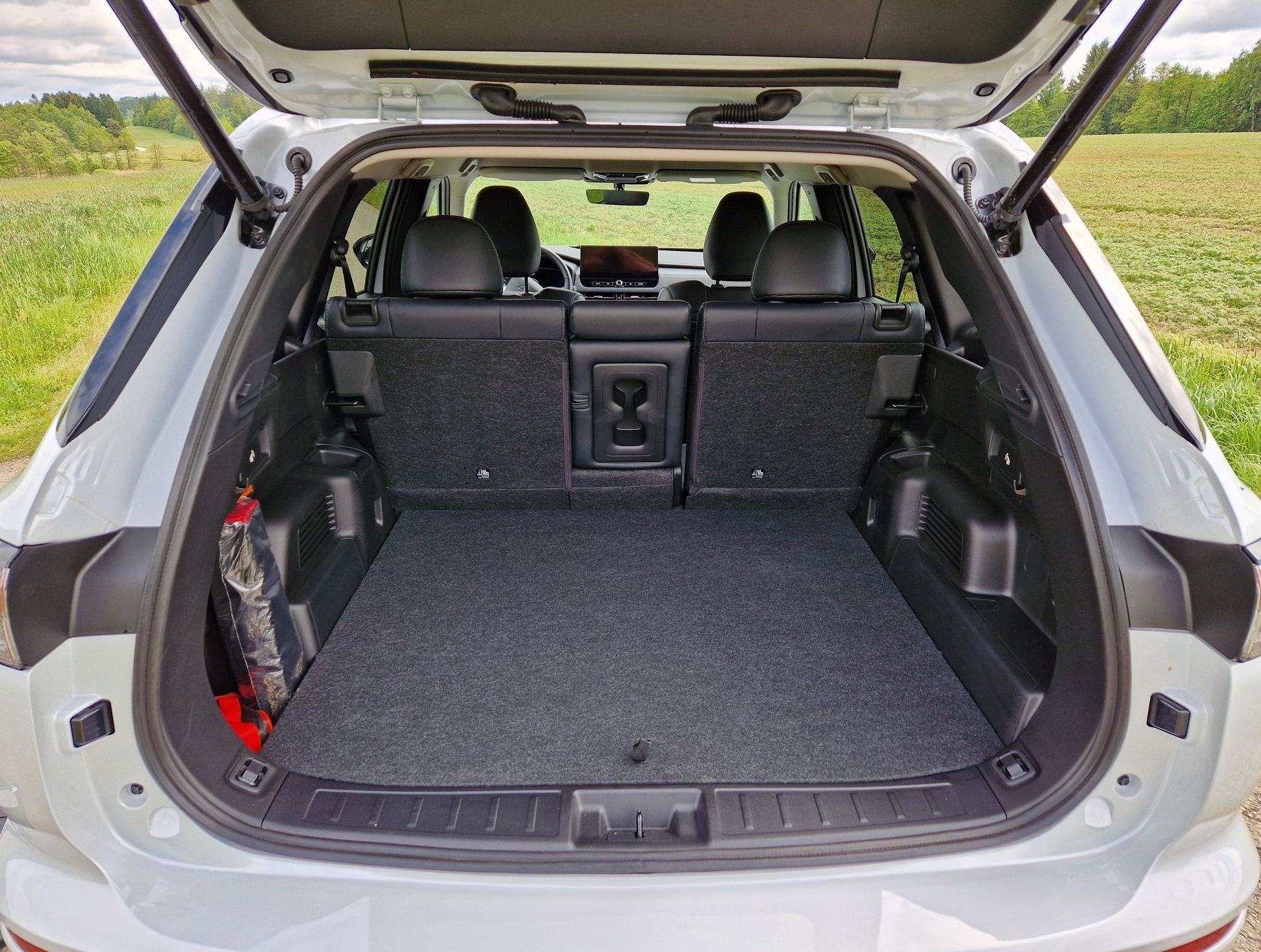 Mitsubishi Outlander PHEV test