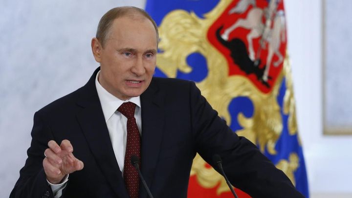 Byl tichý a soutěživý. Zemřela žena, která se označovala za Putinovu skutečnou matku