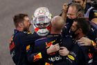 Šampionem F1 je Verstappen. Protesty Mercedesu byly zamítnuty, tým chystá odvolání