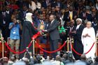 Keňský prezident Uhuru Kenyatta složil přísahu. Nebyl zvolen legálně, prohlásil lídr opozice