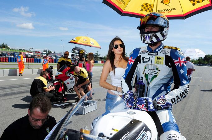 MotoGP Brno - grid girls