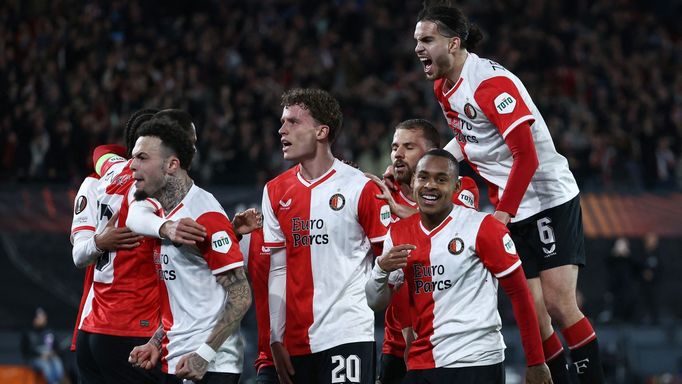 Soccer Football - Europa League - Play-Off - First Leg - Feyenoord v AS Roma - Feyenoord Stadium, Rotterdam, Netherlands - February 15, 2024 Feyenoord's Igor Paixao celeb