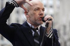 Donald Trump je šašek. Kapela R.E.M. kritizuje miliardáře za neoprávněné použití písně