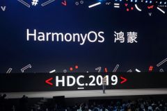 Huawei se zkouší odstřihnout od Androidu: Představil vlastní operační systém Harmony