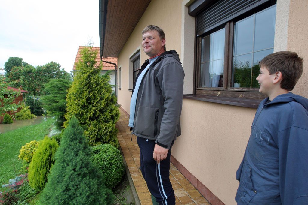 Evakuace Zálezlic