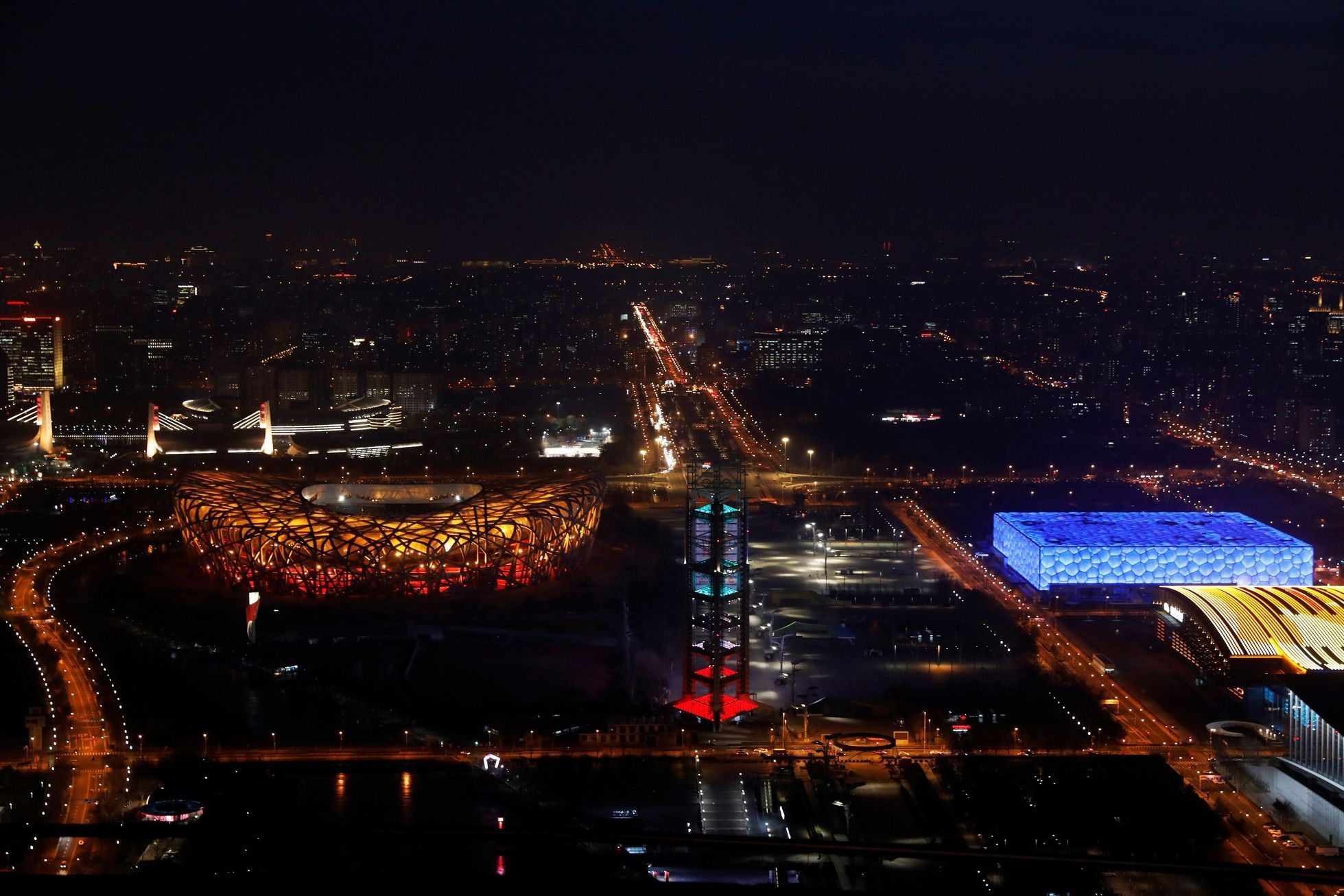 Stadiony pro olympiádu 2022: Národní stadion v Pekingu (Ptačí hnízdo)