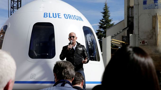 Zakladatel společnosti Blue Origin Jeff Bezos.
