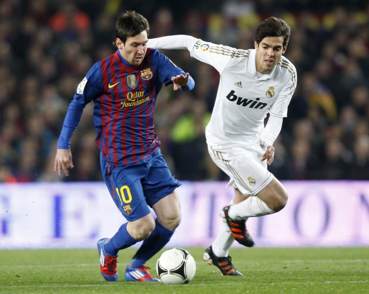 Španělský pohár: Barcelona - Real Madrid (Messi, Kaká)