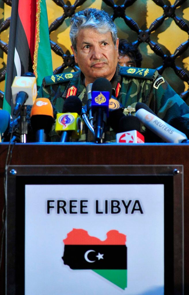 Vůdce vojenských operací libyjských rebelů Abdal Fatah Júnes