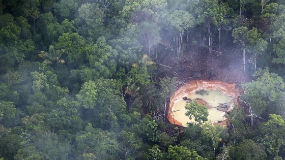 Foto: Jak se ve Venezuele ilegálně těží diamanty