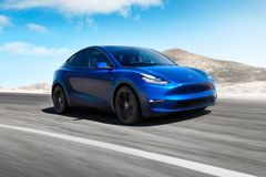 Má z něj být nejprodávanější Tesla. První Modely Y obdrží zákazníci v polovině března