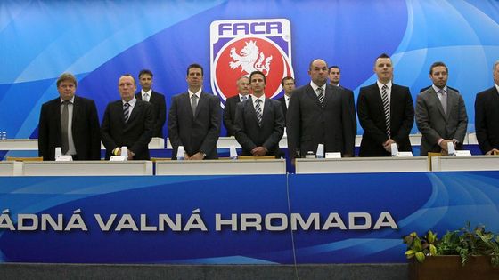 FOTO Pelta vládne pevnou rukou a svazu se finančně daří