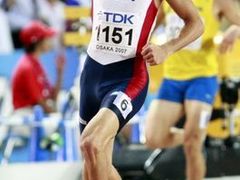 Jeremy Wariner dnes vyhrál běh na 400 metrů na světovém šampionátu v Ósace. Bude mu jednou konkurovat běžec na protézách?