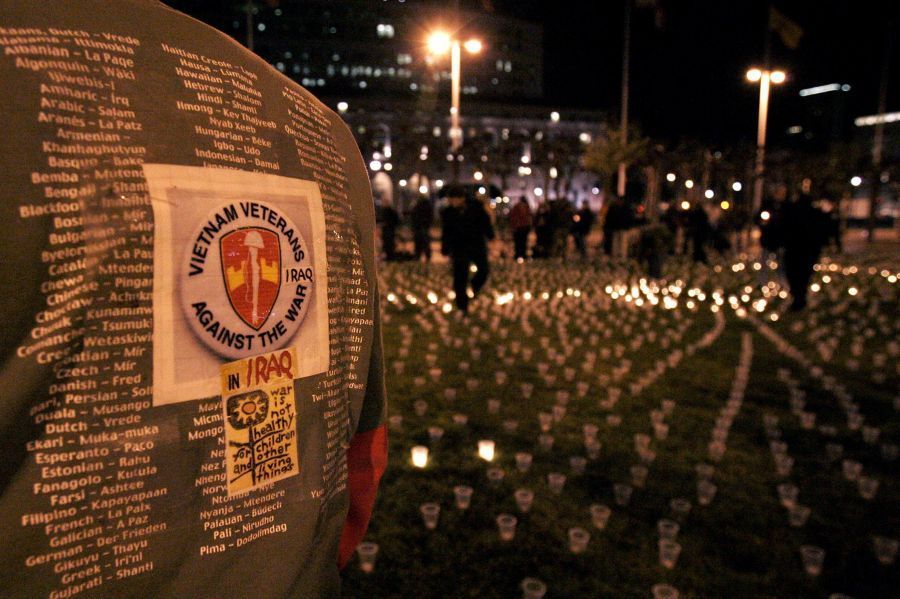 Shromáždění za 4000 zabitých amerických vojáků