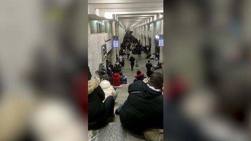 Řada obyvatel Charkova přečkala noc v metru