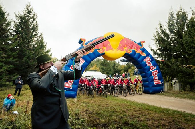 Red Bull Foxhunt - Ještěd 2024