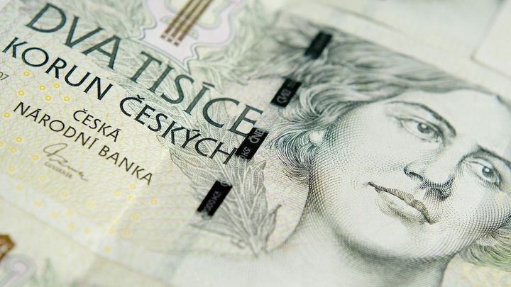 Zájem o státní dluhopisy klesl. Investičně zajímavý je jen jeden, nalákat mají Vánoce