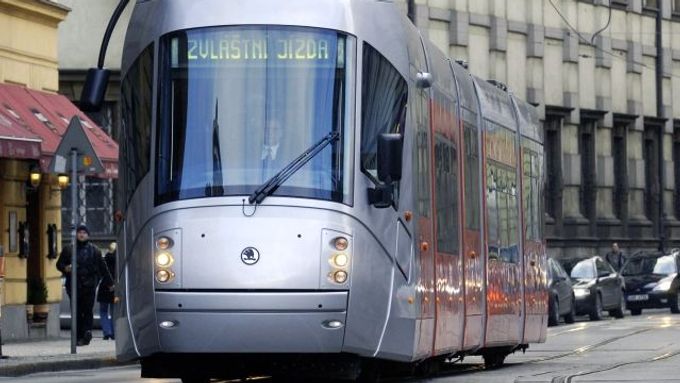 Nové tramvaje v Praze mají tvář od Porsche