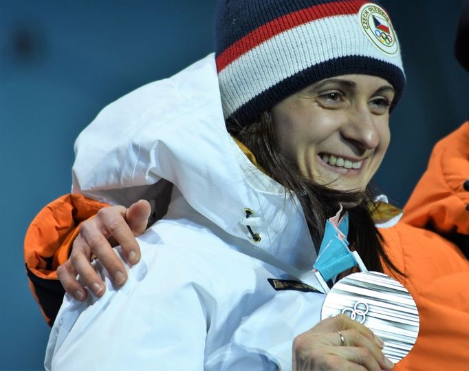 Martina Sáblíková se stříbrnou medailí ze závodu na 5000 m na ZOH 2018