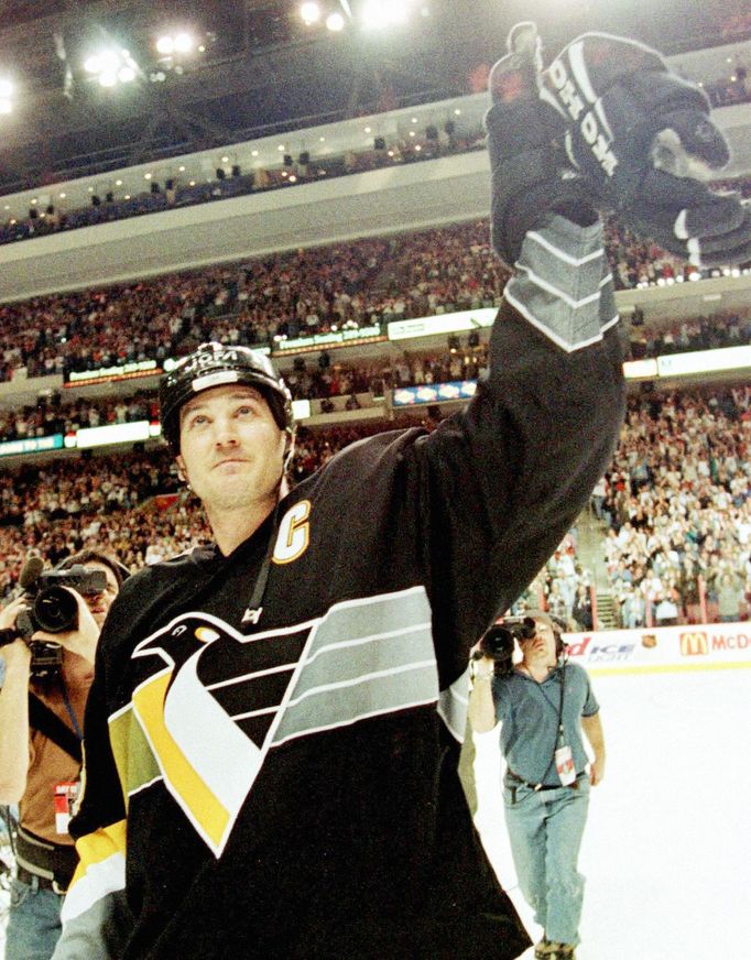 Příběh geniální ikony NHL. Před 15 lety hokejista Mario Lemieux ukončil svou kariéru