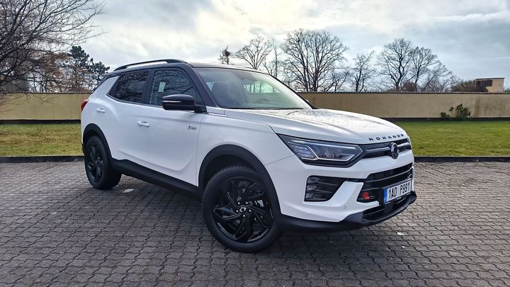 Zbožňované korando prošlo faceliftem, motor při chuti mu ale zůstal