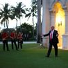 Americký prezident Donald Trump sledoval Super Bowl LIII na svém golfovém hřišti na Floridě