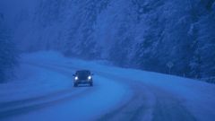 Sníh, kalamita na silnici, ilustrační foto