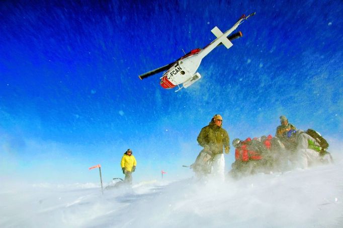 Heli skiing v Kanadě