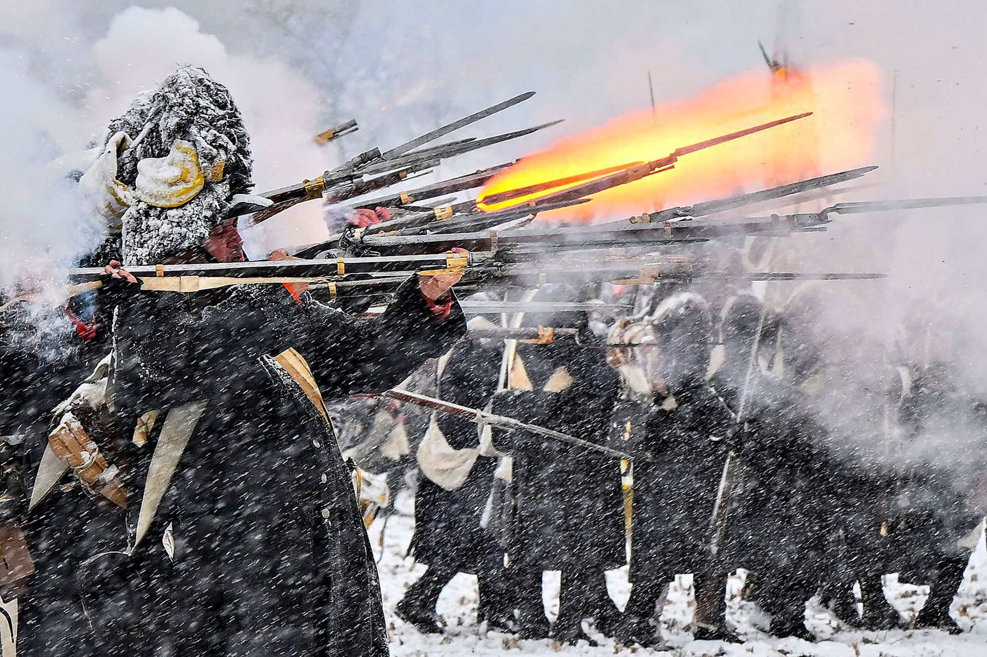 Kniha Miliony okamžiků a výstava 100kamžiků, Výstava, kniha, ČTK, Magazín, Foto