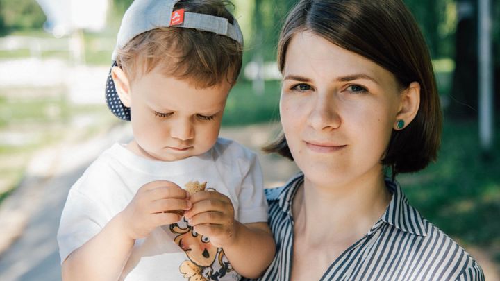 Pavla drží v cele bez oken, voda není ani v záchodě, říká žena běloruského opozičníka