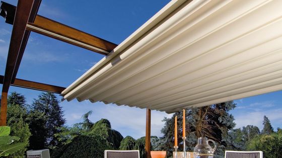 Maron - perfektní stínění od roku 1991