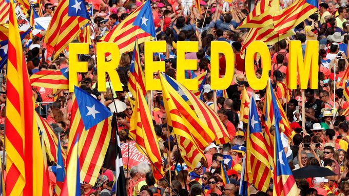 Demonstrace v Barceloně za nezávislost Katalánska.