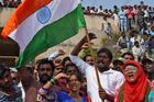 V Indii popravili čtveřici mužů za brutální skupinové znásilnění a vraždu studentky