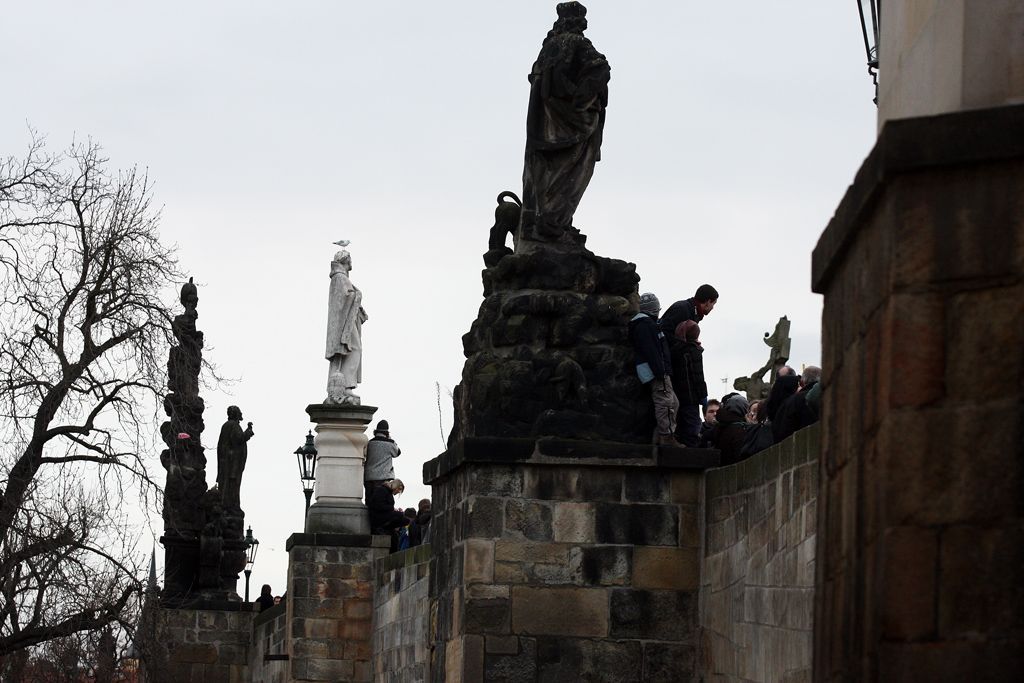 Smuteční průvod s ostatky Václava Havla